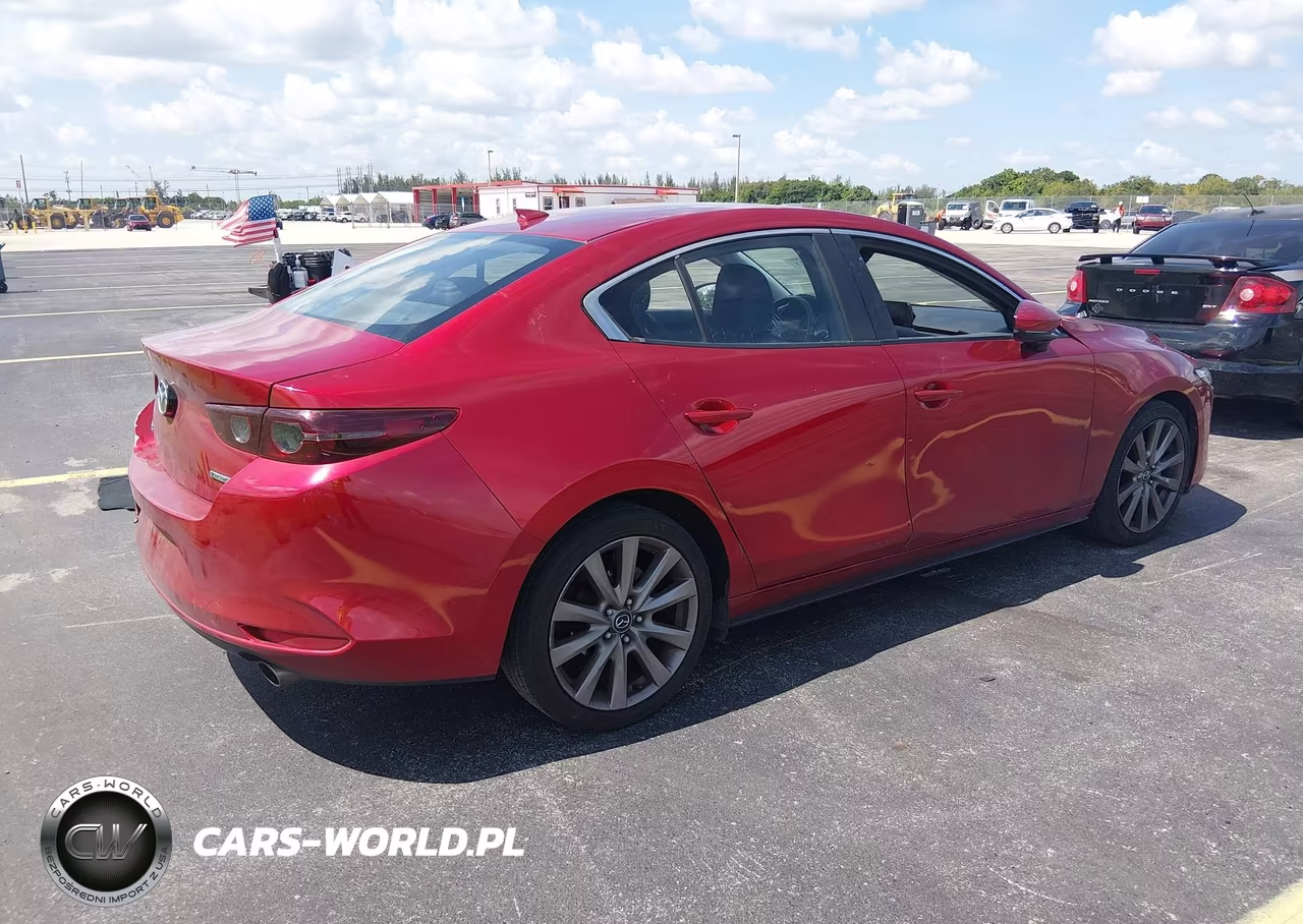 2020 Mazda Mazda3 Preferred Package VIN:3MZBPADL6LM129745 - 4