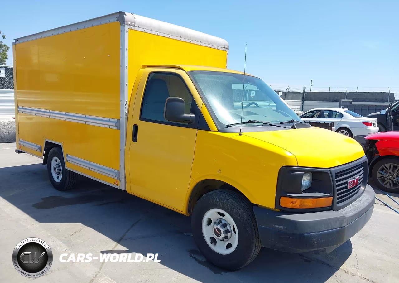 2014 GMC Savana Cutaway 3500 – zdjęcie 1 z 15