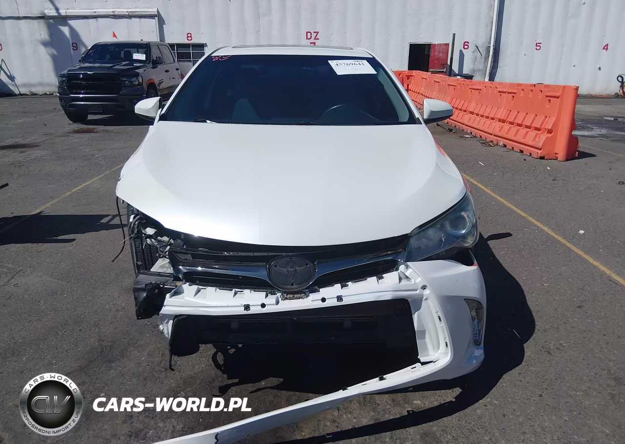 2016 Toyota Camry Se VIN:4T1BF1FK9GU197934 - 13