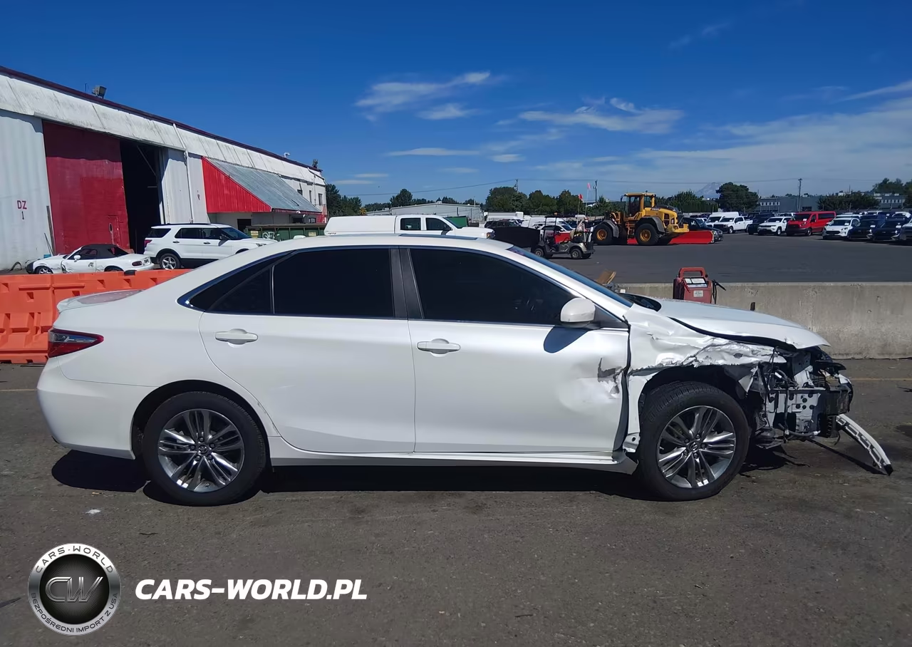 2016 Toyota Camry Se VIN:4T1BF1FK9GU197934 - 14