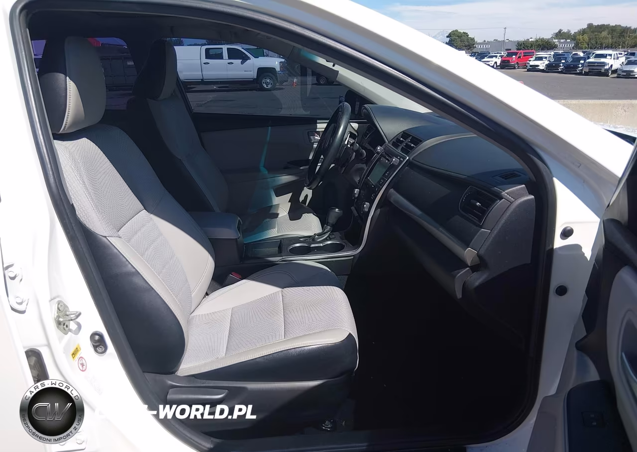 2016 Toyota Camry Se VIN:4T1BF1FK9GU197934 - 5
