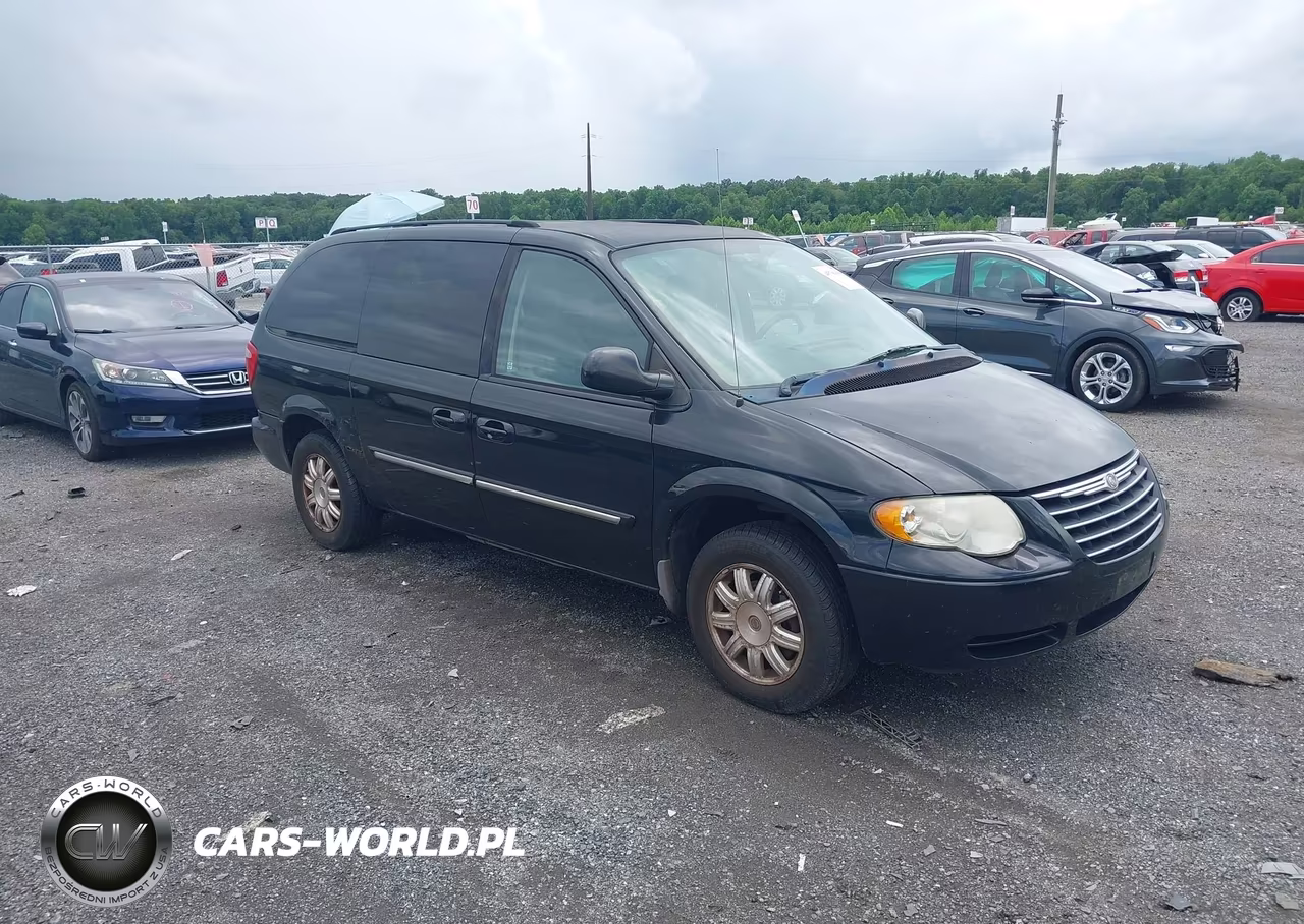 2006 Chrysler Town & Country Touring