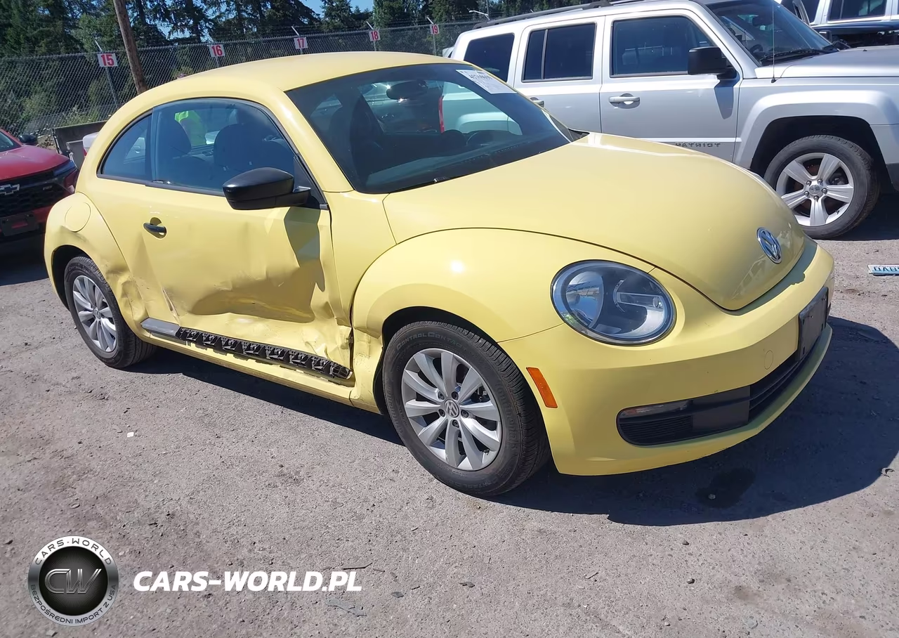 2015 Volkswagen Beetle 1.8T Fleet Edition – zdjęcie 1 z 12