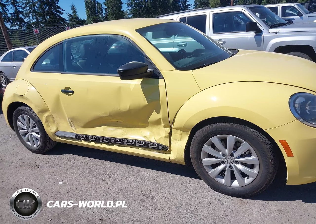 2015 Volkswagen Beetle 1.8T Fleet Edition VIN:3VWF17AT0FM608502 - 6