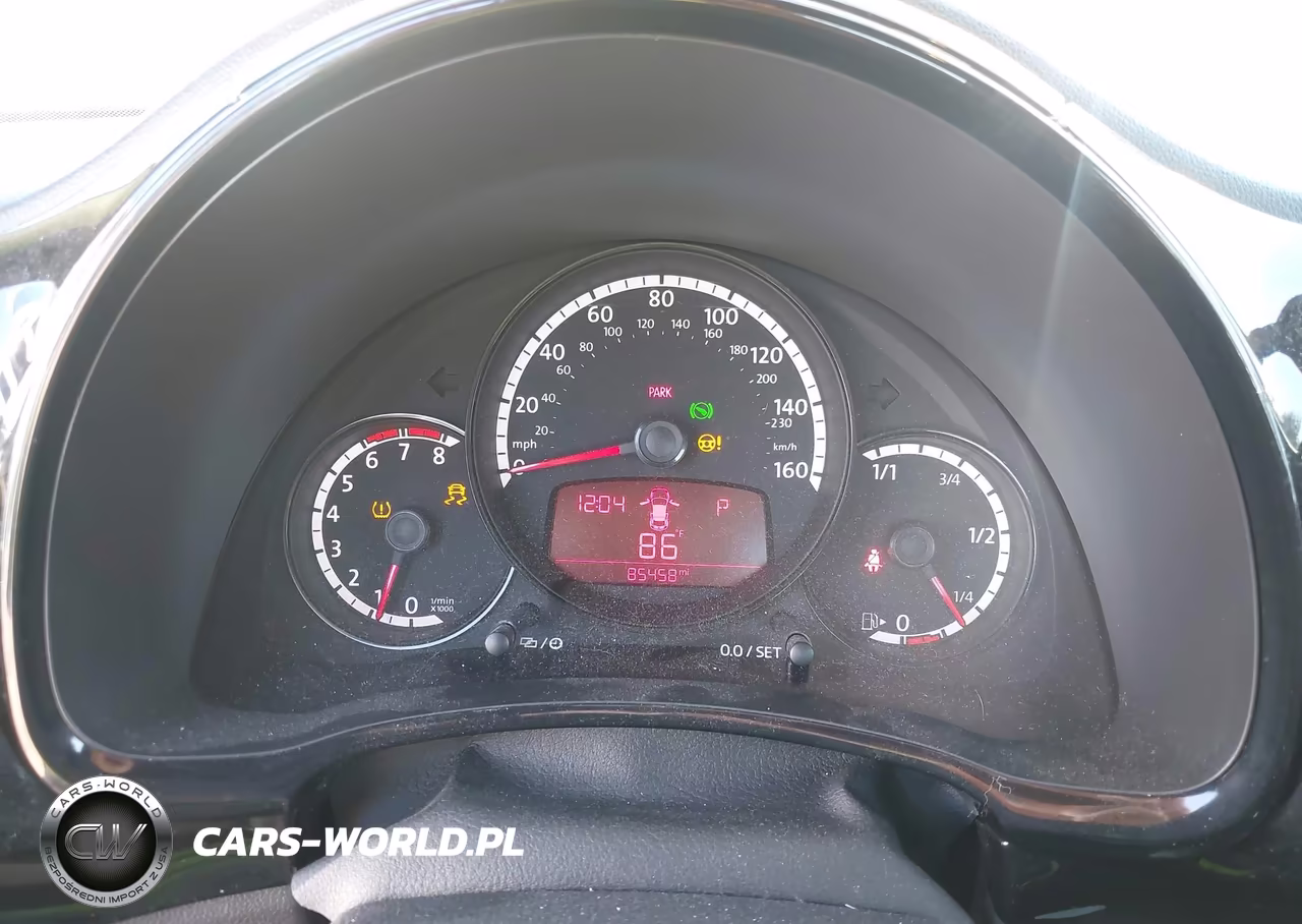 2015 Volkswagen Beetle 1.8T Fleet Edition VIN:3VWF17AT0FM608502 - 7
