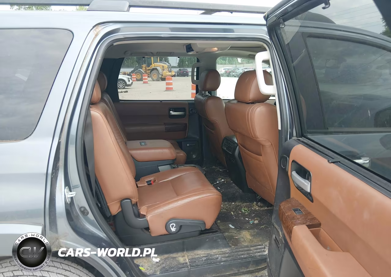 2010 Toyota Sequoia Platinum 5.7L V8 VIN:5TDDW5G1XAS038510 - 8