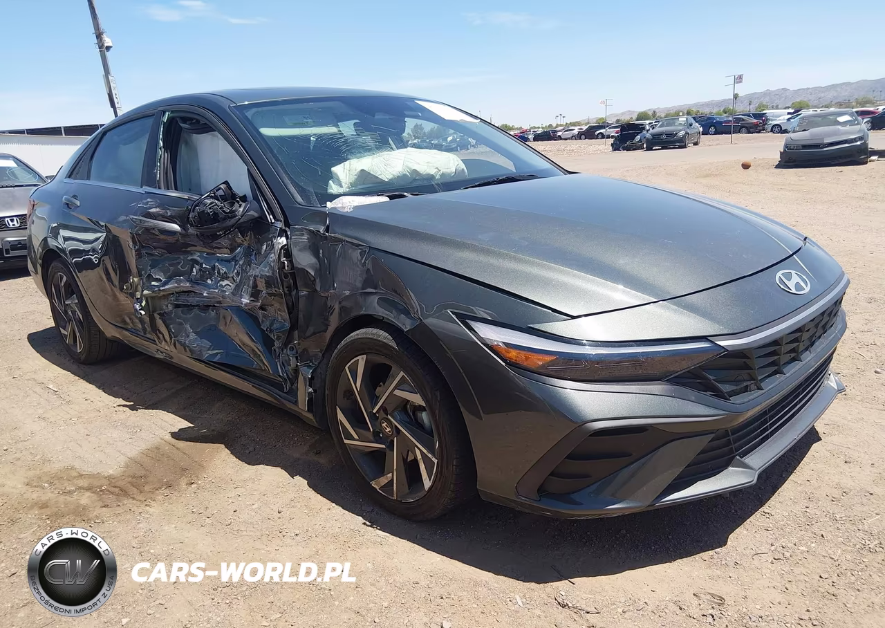 2025 HYUNDAI ELANTRA SEL