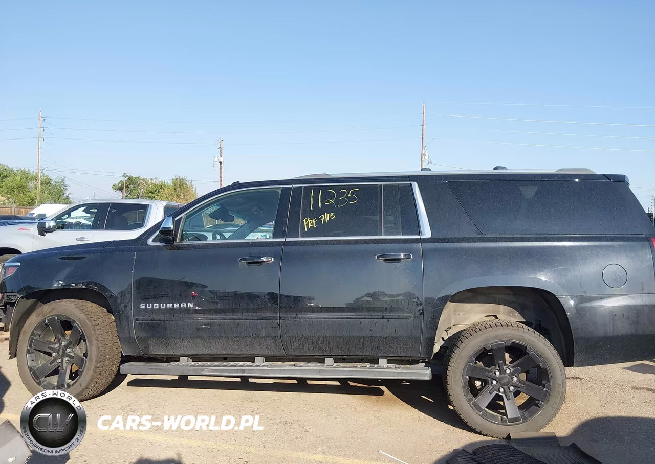 2017 Chevrolet Suburban Premier VIN:1GNSKJKC7HR248776 - 14