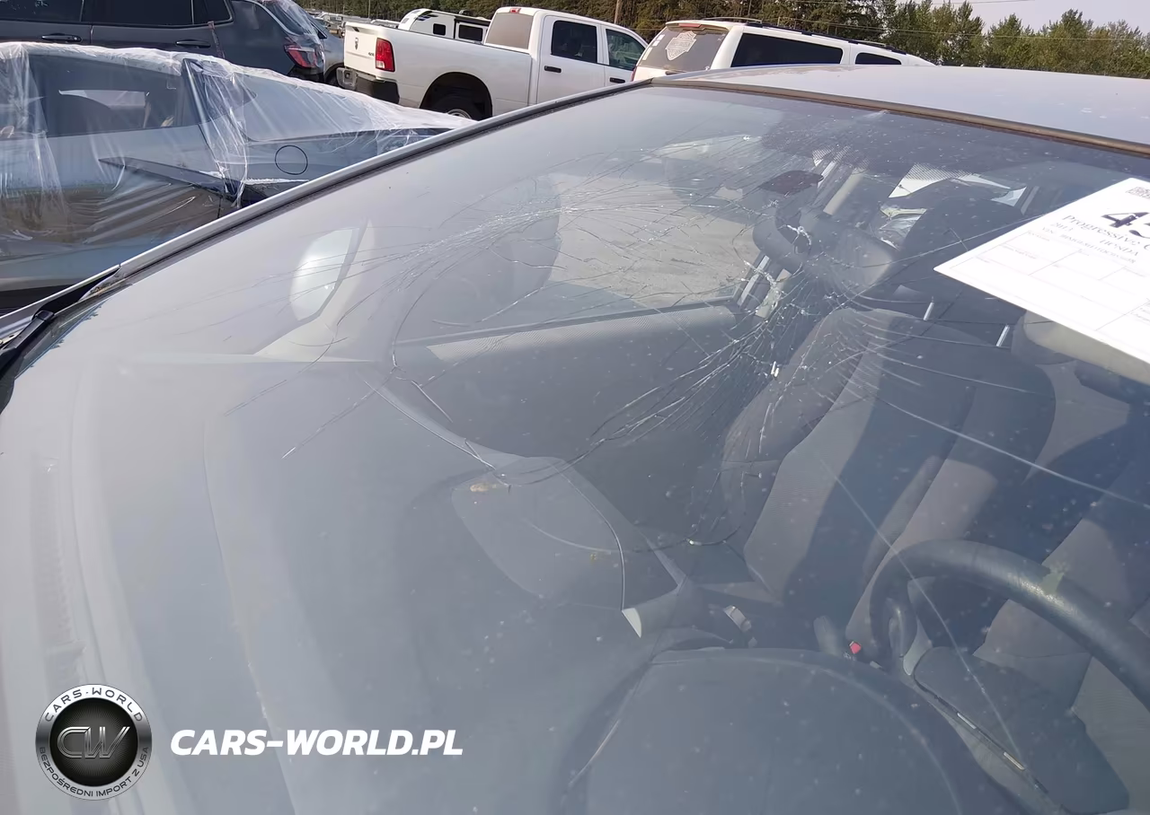 2013 Honda Fit VIN:JHMGE8H31DC055038 - 12