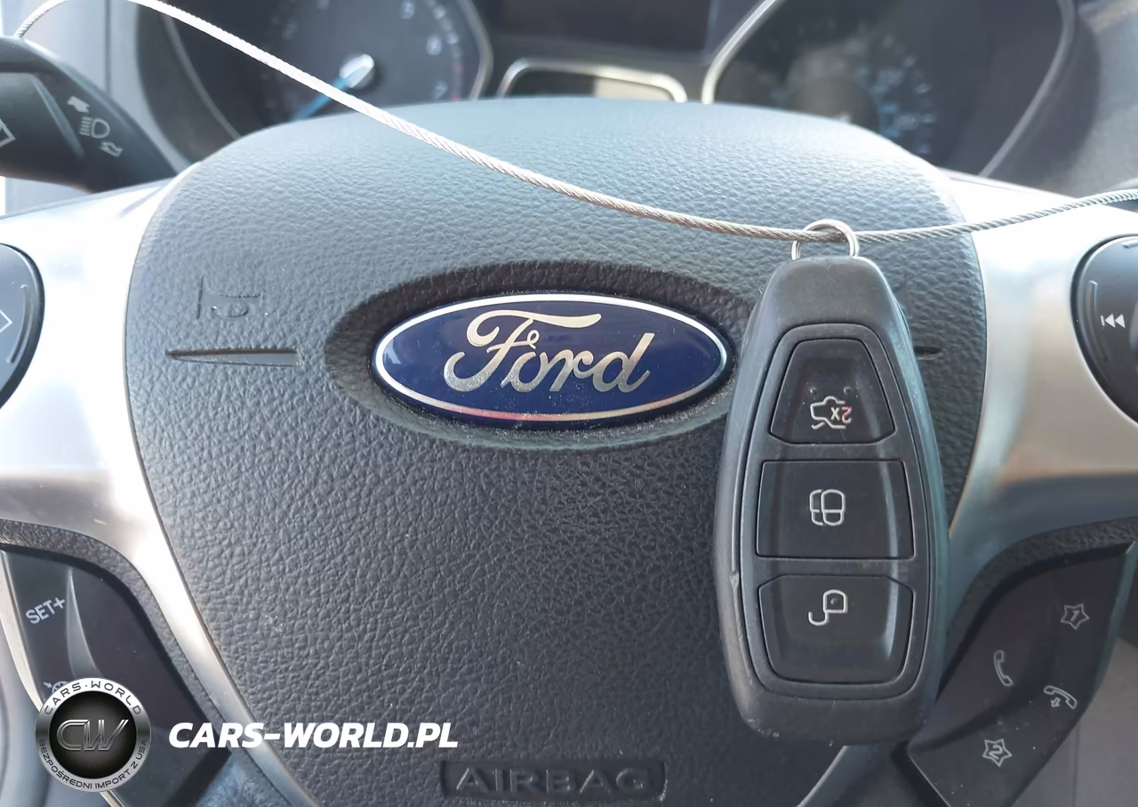 2013 Ford Focus Titanium VIN:1FADP3J27DL382603 - 11