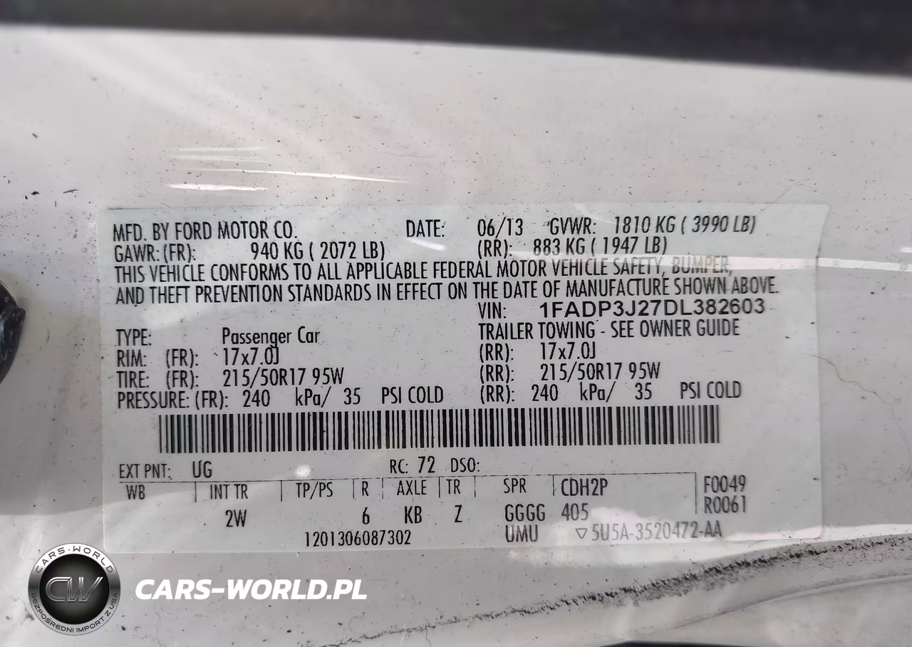 2013 Ford Focus Titanium VIN:1FADP3J27DL382603 - 9