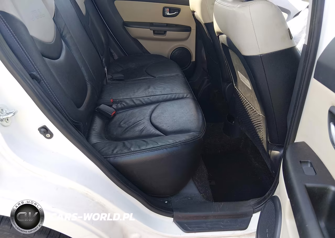 2013 Kia Soul ! VIN:KNDJT2A66D7590454 - 8
