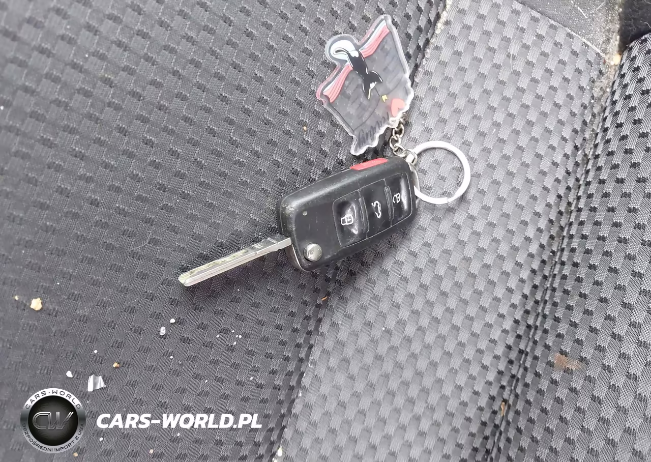 2014 Volkswagen Jetta 2.0L S VIN:3VW2K7AJ7EM352707 - 11