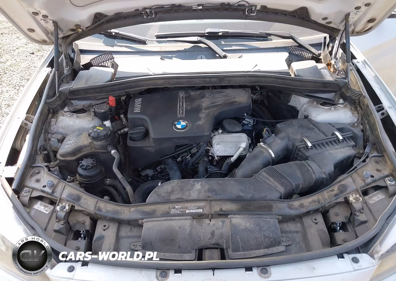 2015 BMW X1 xDrive28I VIN:WBAVL1C57FVY26704 - 10