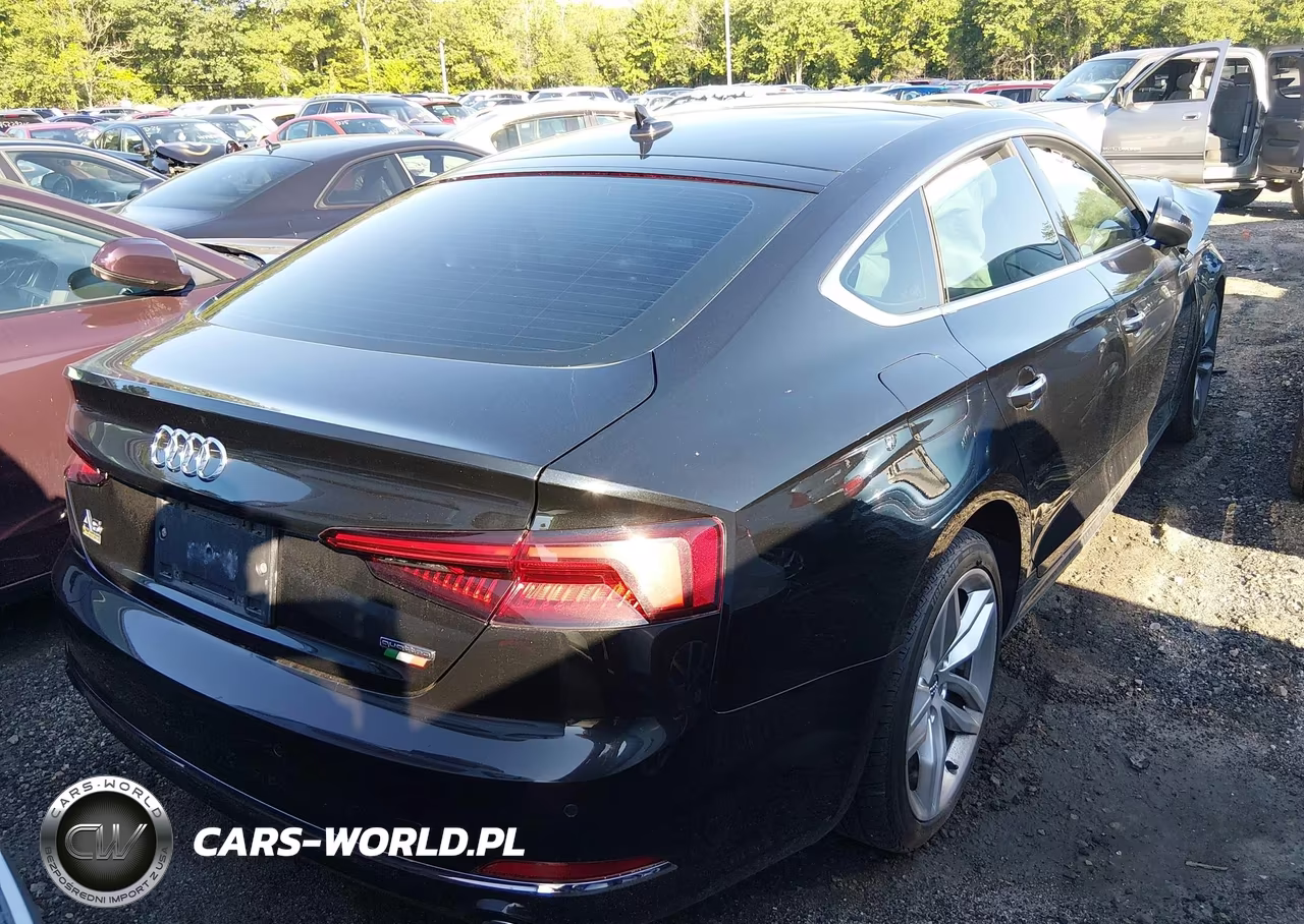 2019 Audi A5 45 Premium VIN:WAUBNCF54KA017814 - 4