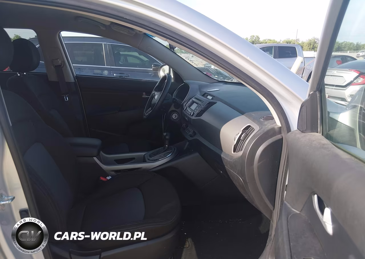 2015 Kia Sportage Lx VIN:KNDPBCAC1F7780108 - 5