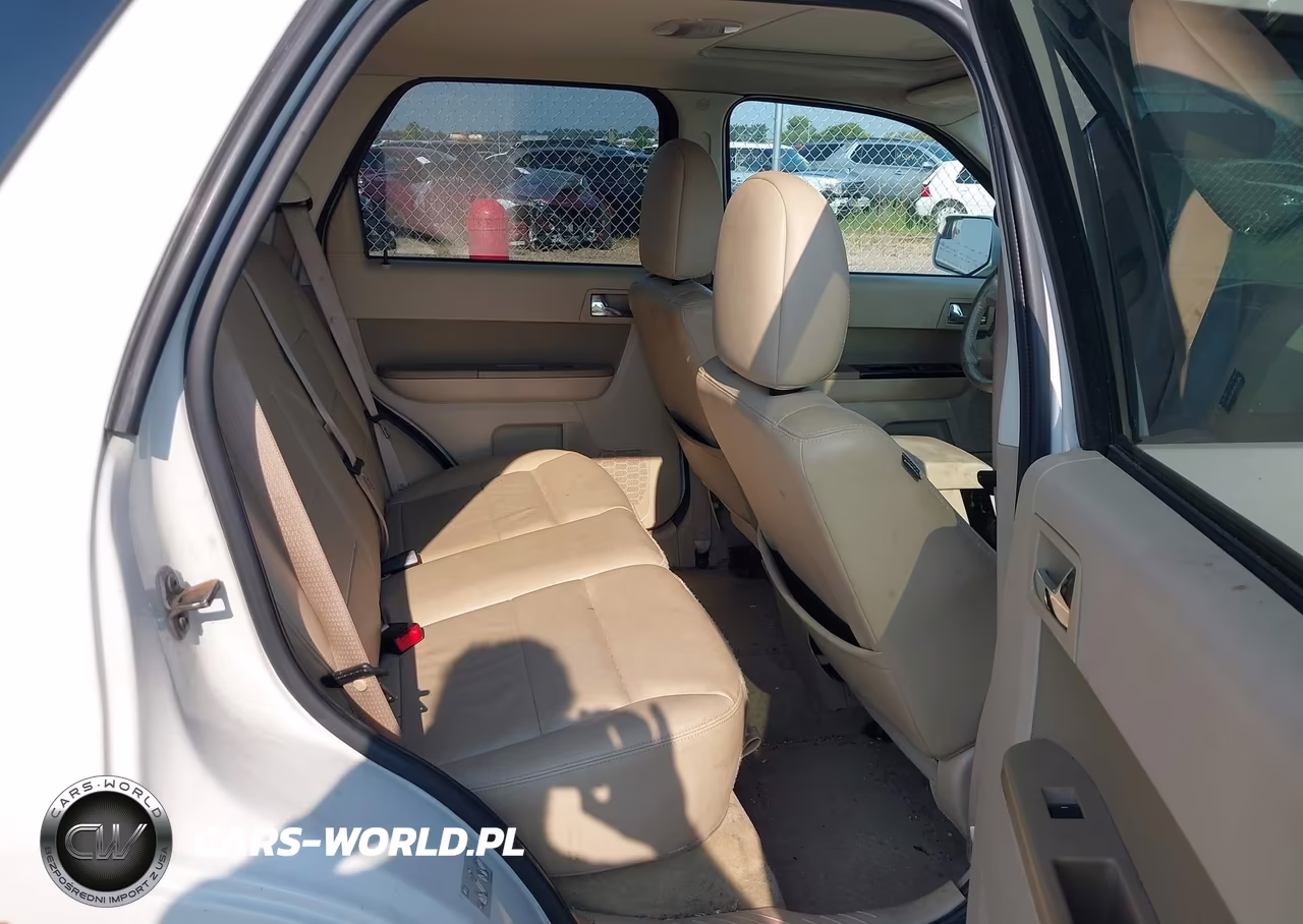 2010 Ford Escape Limited VIN:1FMCU9EG4AKD27160 - 8