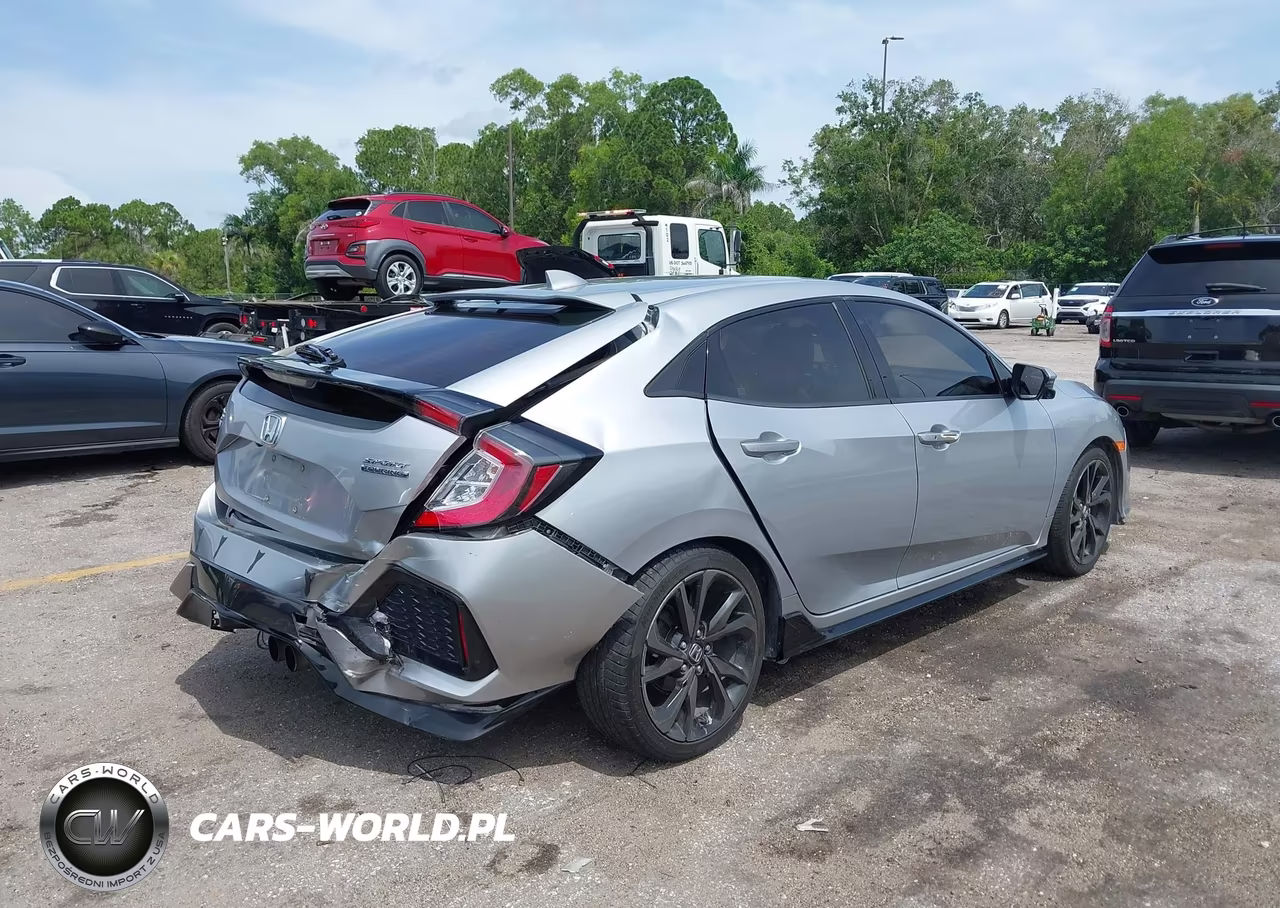 2019 Honda Civic Sport Touring VIN:SHHFK7H92KU207511 - 4