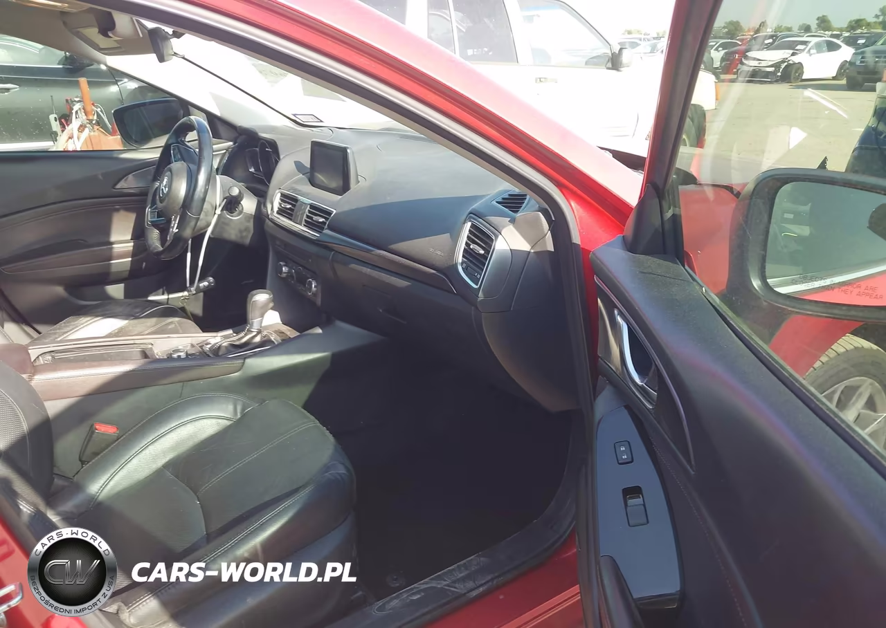 2018 Mazda Mazda3 Grand Touring VIN:3MZBN1M30JM262567 - 5