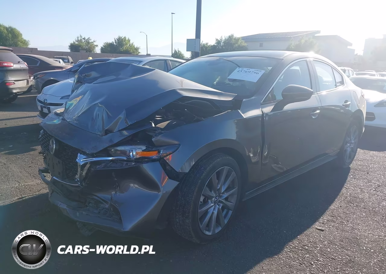 2019 Mazda Mazda3 Select Package VIN:JM1BPACL9K1110364 - 2