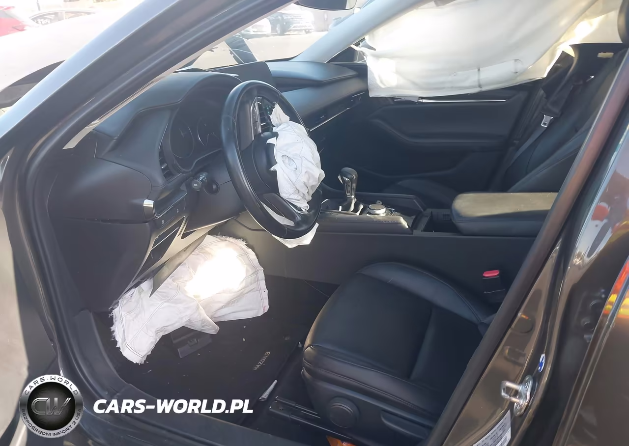 2019 Mazda Mazda3 Select Package VIN:JM1BPACL9K1110364 - 5