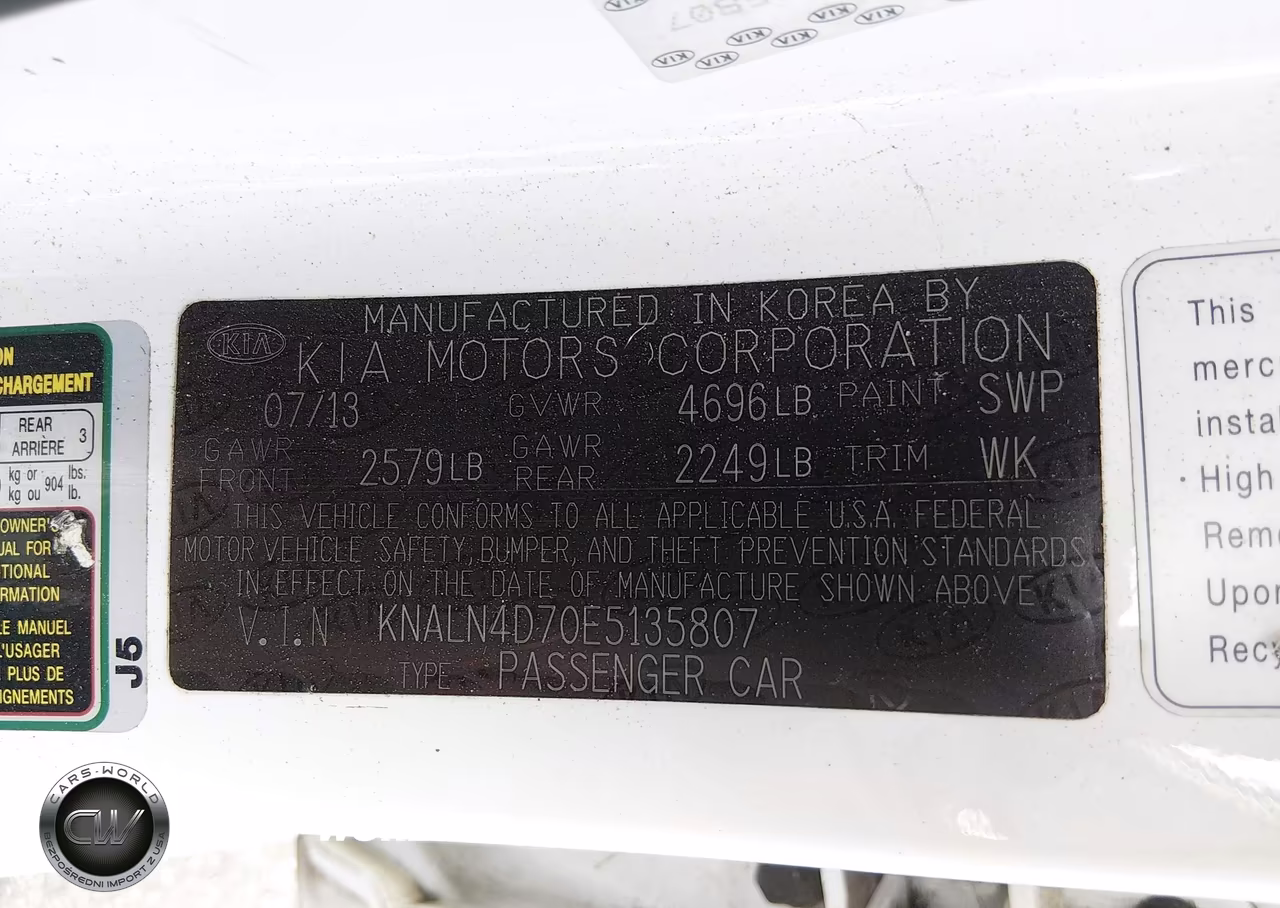 2014 Kia Cadenza Premium VIN:KNALN4D70E5135807 - 9