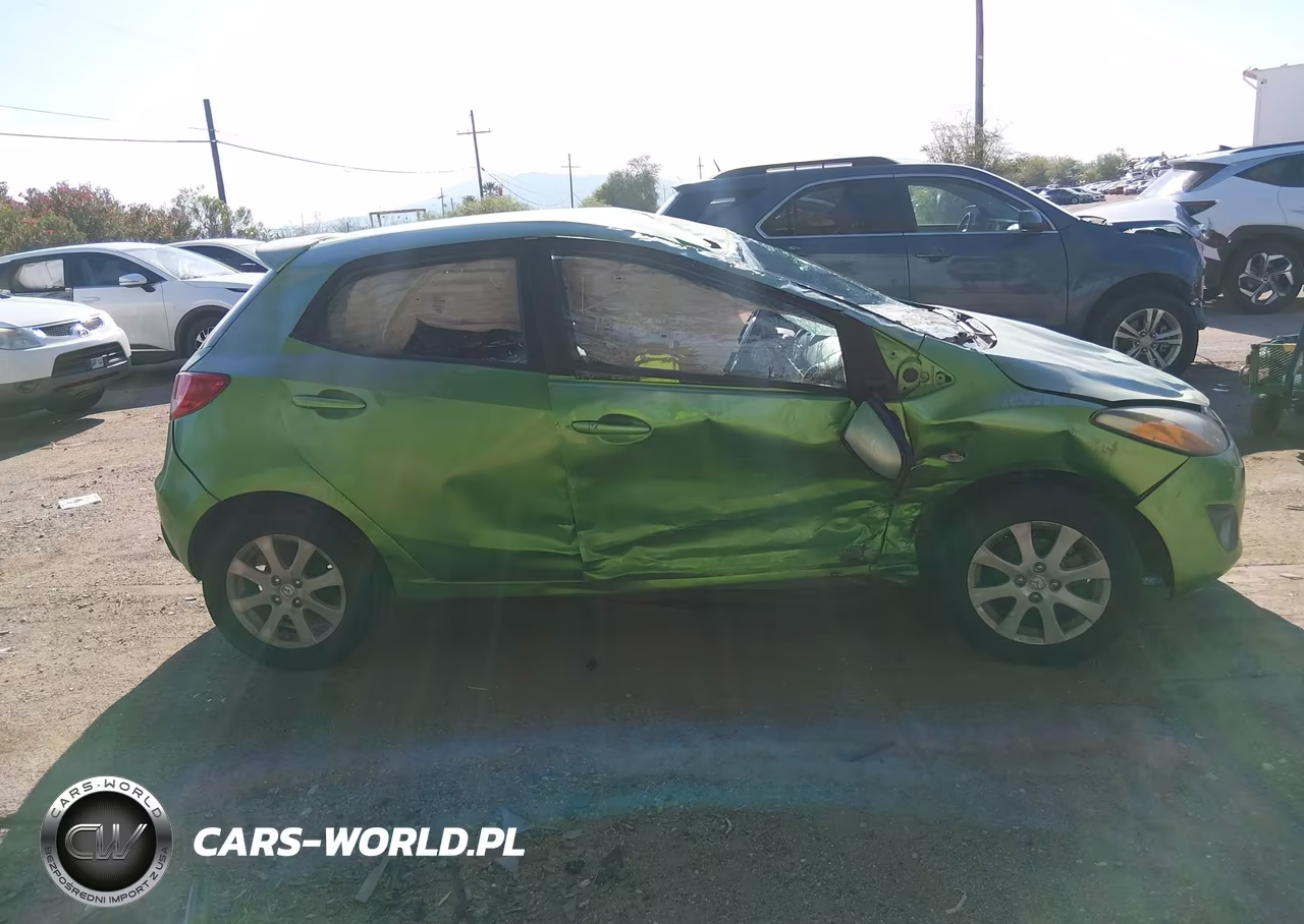 2011 Mazda Mazda2 Touring VIN:JM1DE1HZ8B0112804 - 12