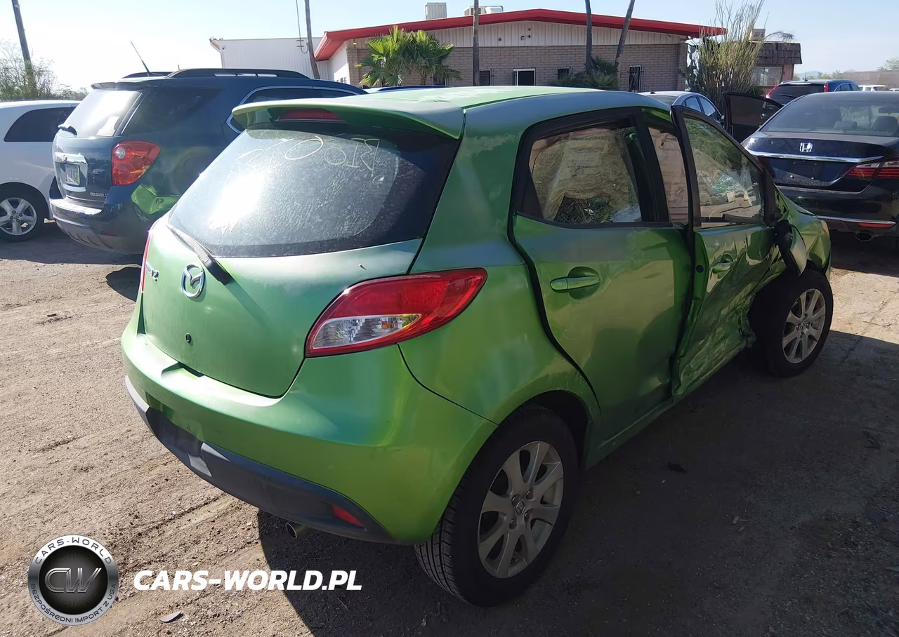 2011 Mazda Mazda2 Touring VIN:JM1DE1HZ8B0112804 - 4