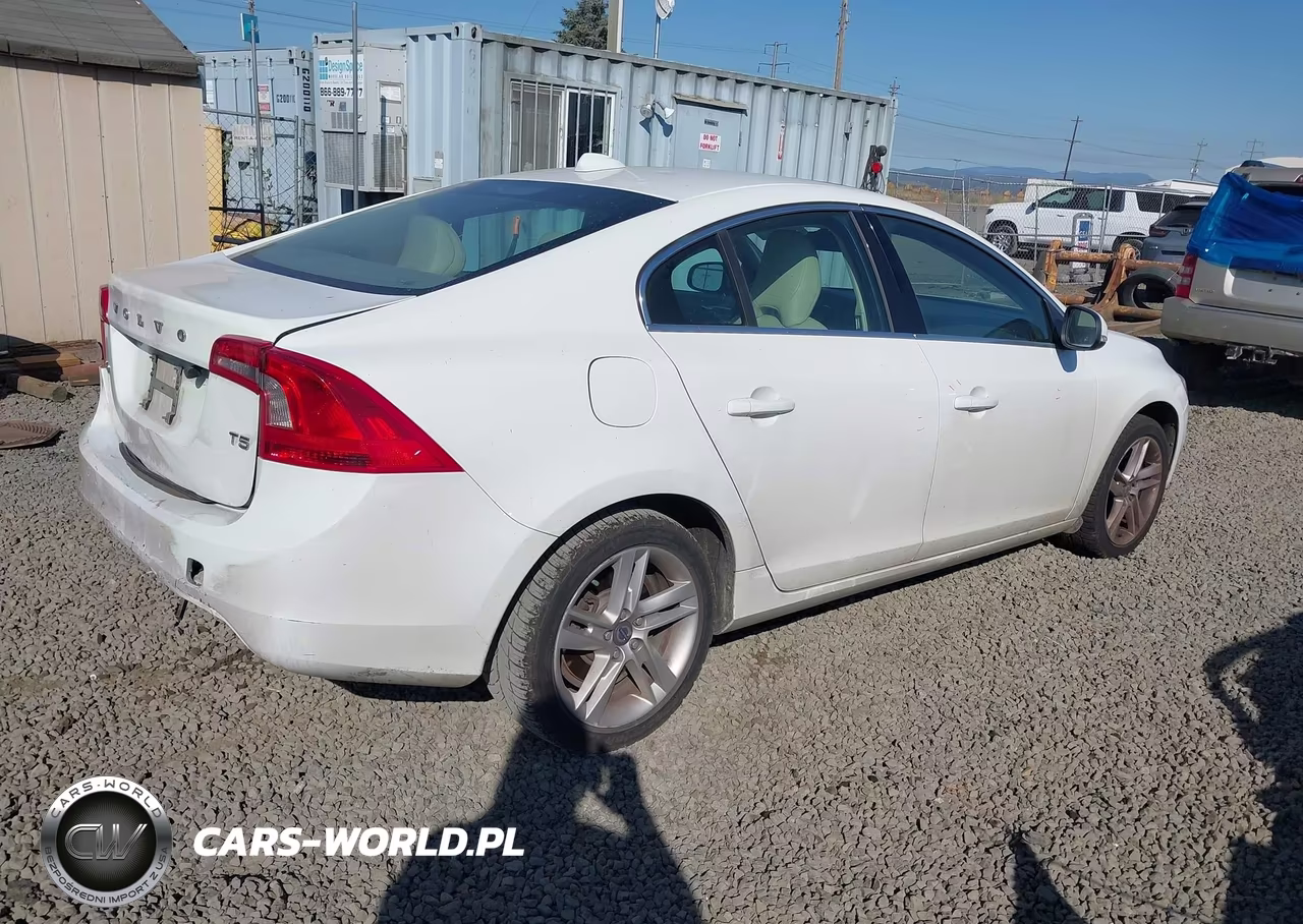 2014 Volvo S60 T5 VIN:YV1612FS3E2278120 - 4
