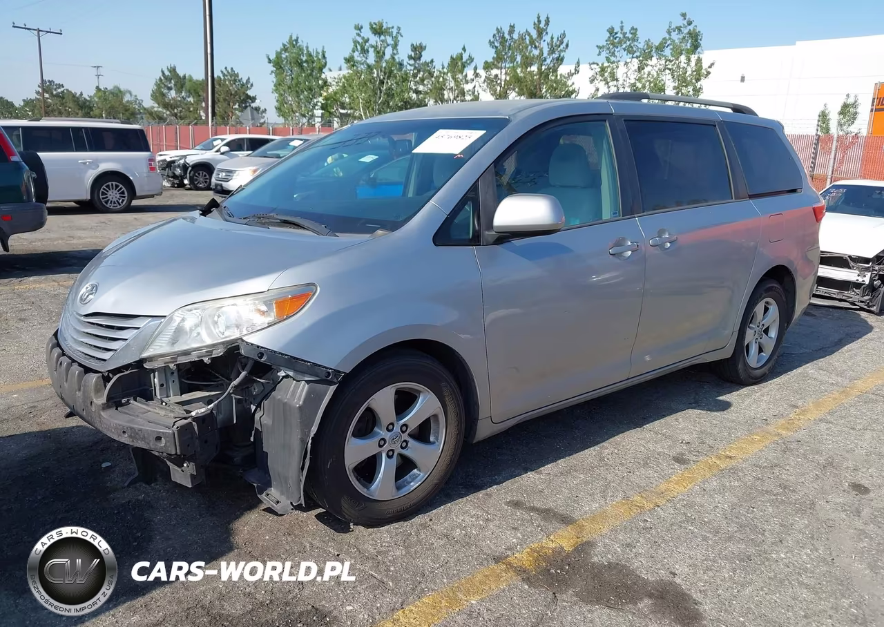 2016 Toyota Sienna Le 8 Passenger VIN:5TDKK3DC4GS748296 - 2