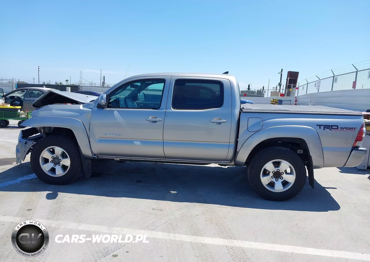 2014 Toyota Tacoma Base V6 VIN:3TMLU4EN9EM146057 - 14