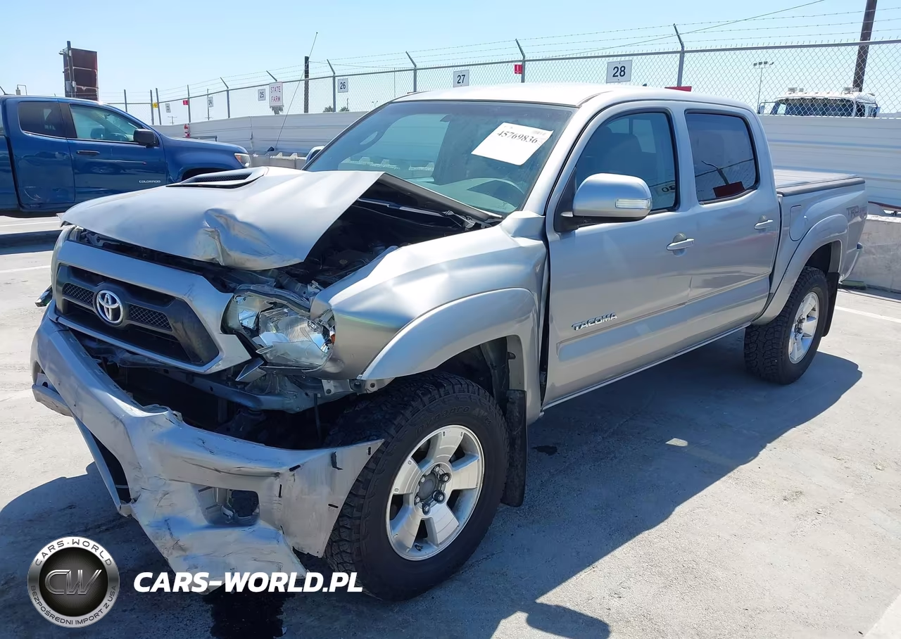 2014 Toyota Tacoma Base V6 VIN:3TMLU4EN9EM146057 - 2