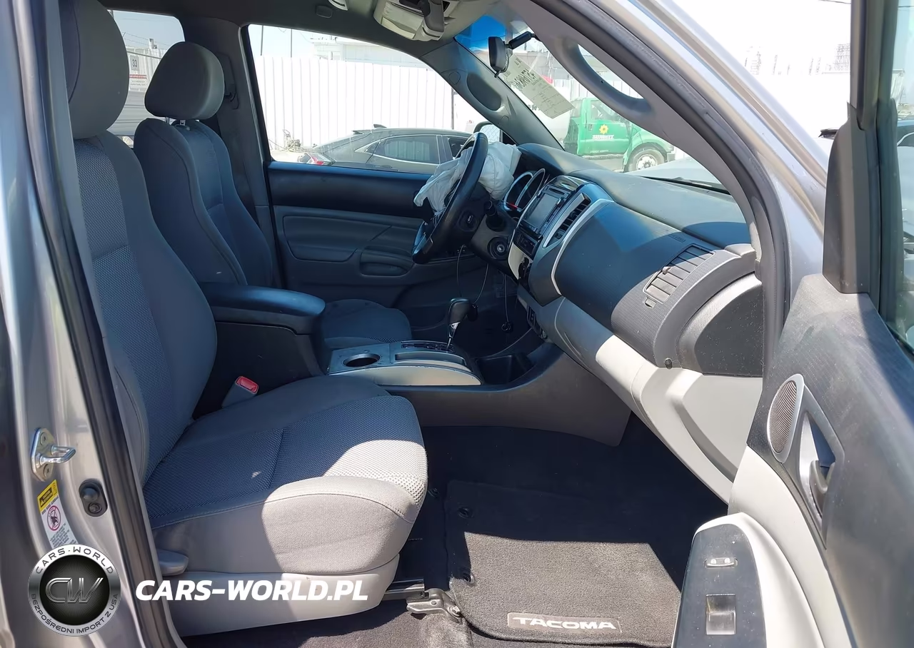 2014 Toyota Tacoma Base V6 VIN:3TMLU4EN9EM146057 - 5