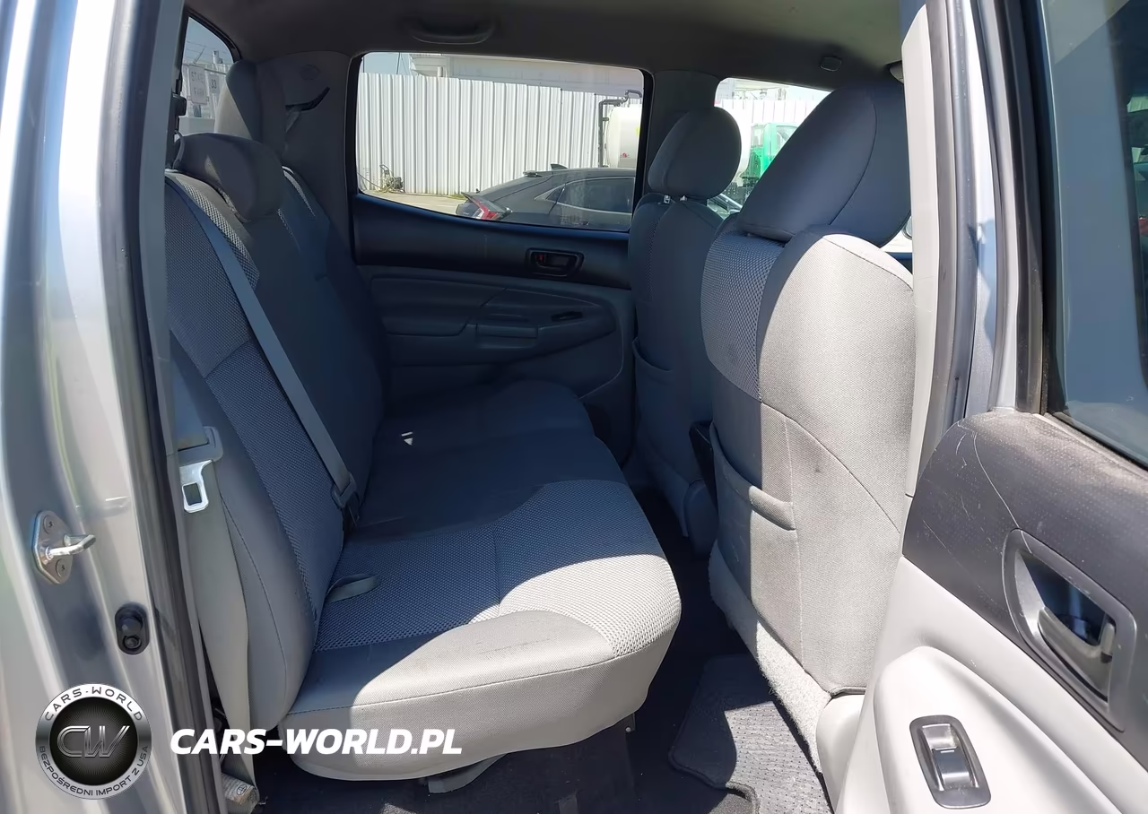 2014 Toyota Tacoma Base V6 VIN:3TMLU4EN9EM146057 - 8