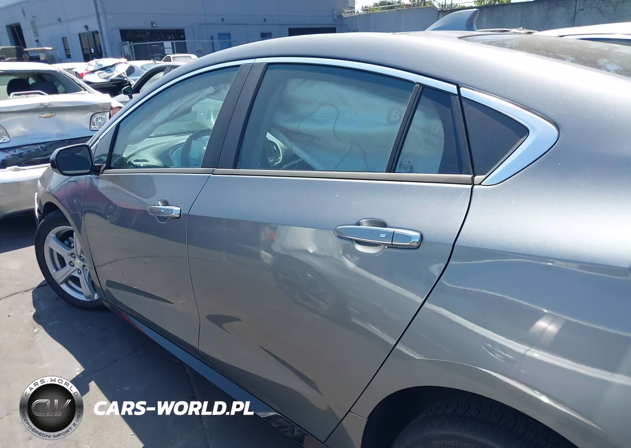 2018 Chevrolet Volt Lt VIN:1G1RC6S56JU141393 - 13