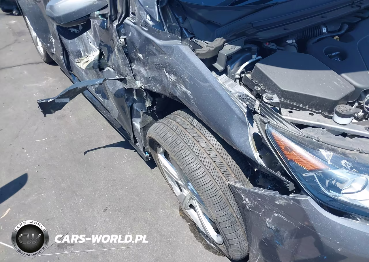 2018 Chevrolet Volt Lt VIN:1G1RC6S56JU141393 - 18