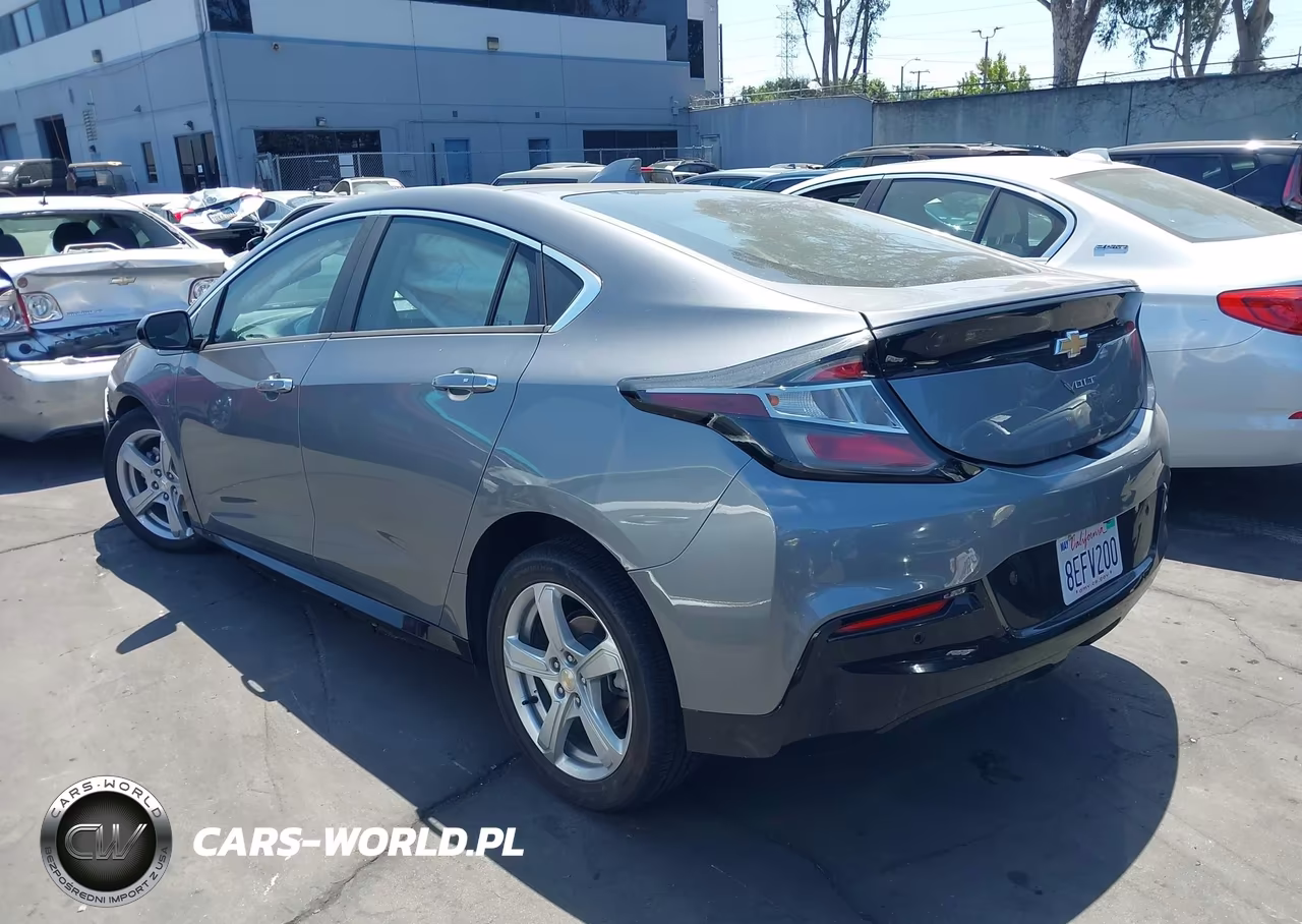 2018 Chevrolet Volt Lt VIN:1G1RC6S56JU141393 - 3