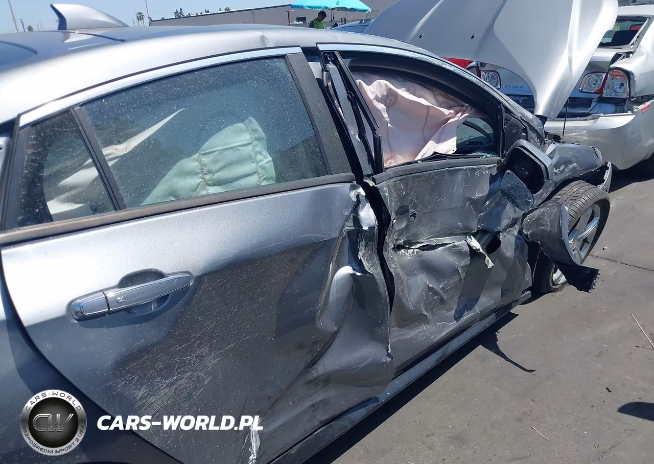 2018 Chevrolet Volt Lt VIN:1G1RC6S56JU141393 - 6