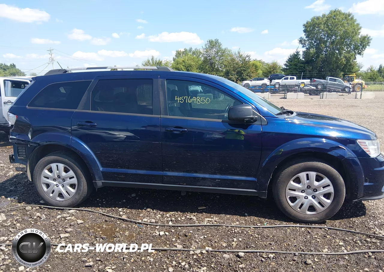 2017 Dodge Journey Se VIN:3C4PDCABXHT551328 - 13