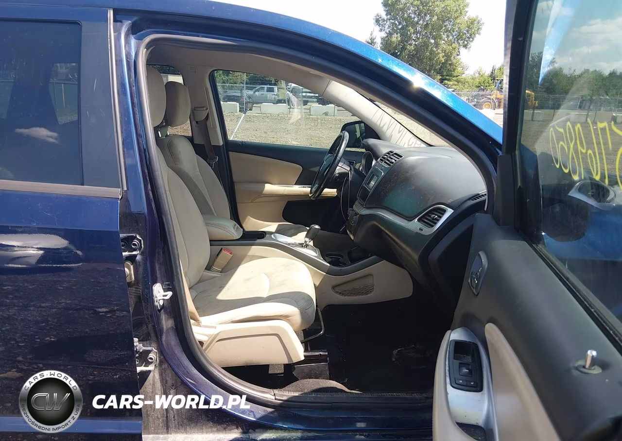 2017 Dodge Journey Se VIN:3C4PDCABXHT551328 - 5