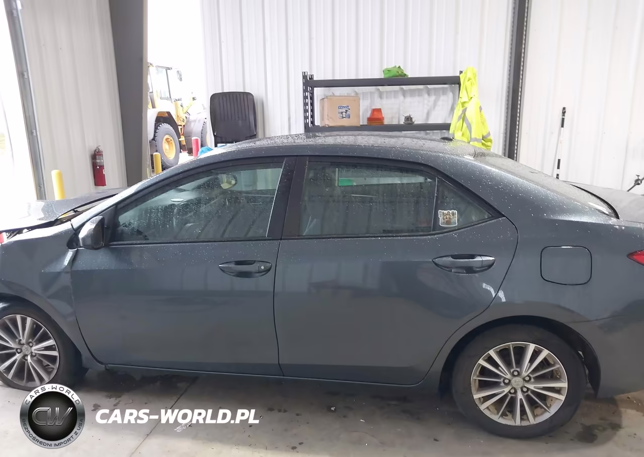 2015 Toyota Corolla Le Premium VIN:2T1BURHEXFC445071 - 15