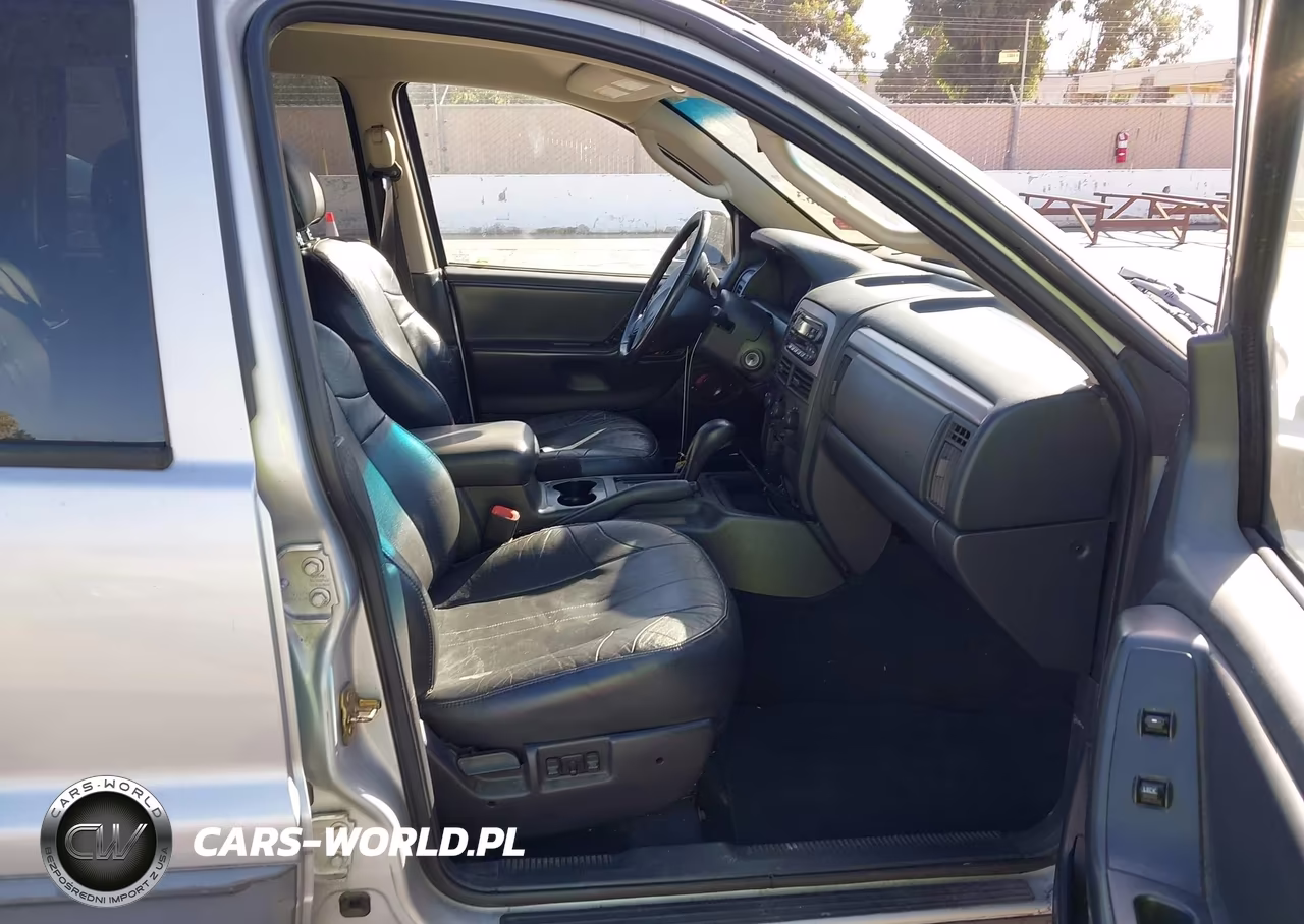 2002 Jeep Grand Cherokee Sport VIN:1J4GW38SX2C258400 - 5
