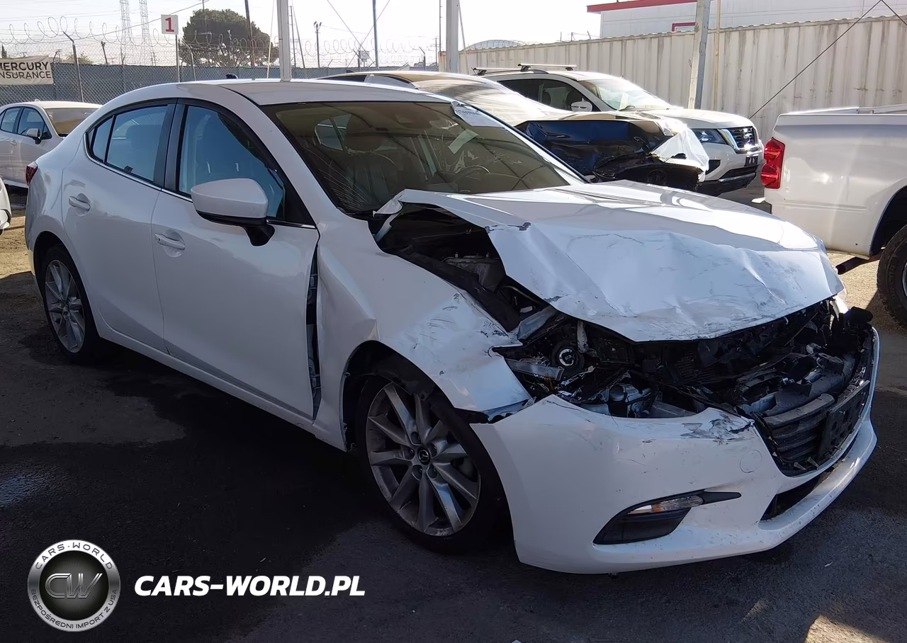 2017 Mazda Mazda3 Touring – zdjęcie 1 z 16