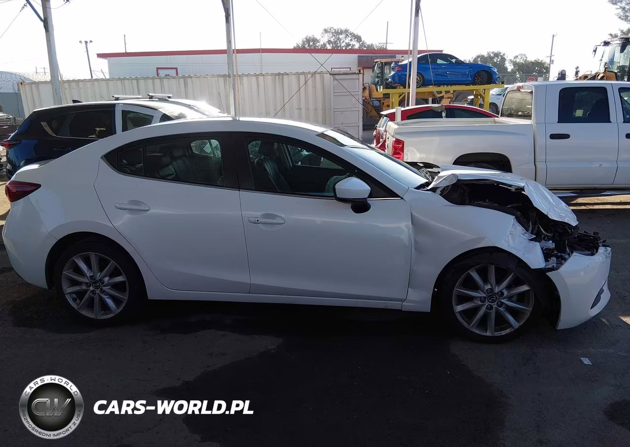 2017 Mazda Mazda3 Touring VIN:3MZBN1V79HM113506 - 13