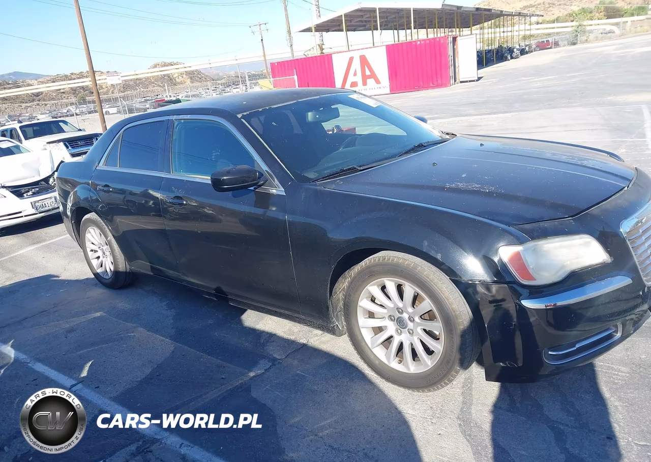 2012 Chrysler 300 VIN:2C3CCAAG2CH225630 - 13