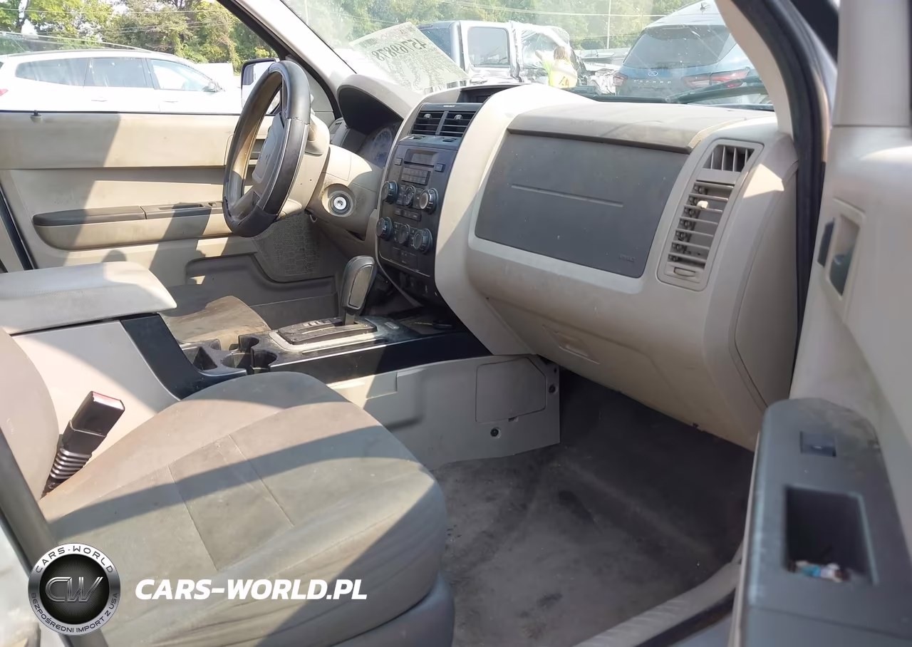 2012 Ford Escape Xls VIN:1FMCU0C7XCKC08529 - 5