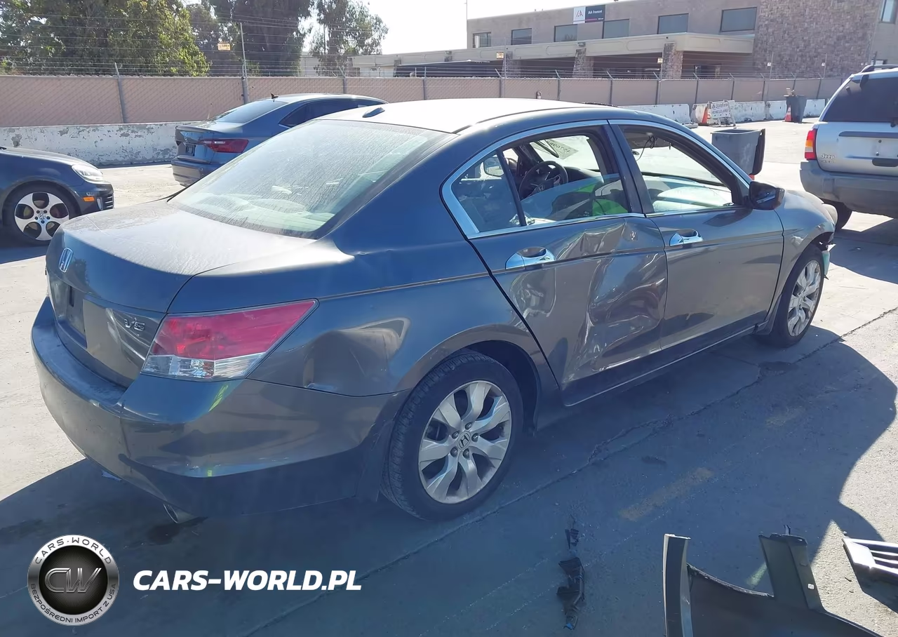 2010 Honda Accord 3.5 Ex-L VIN:1HGCP3F86AA009967 - 4