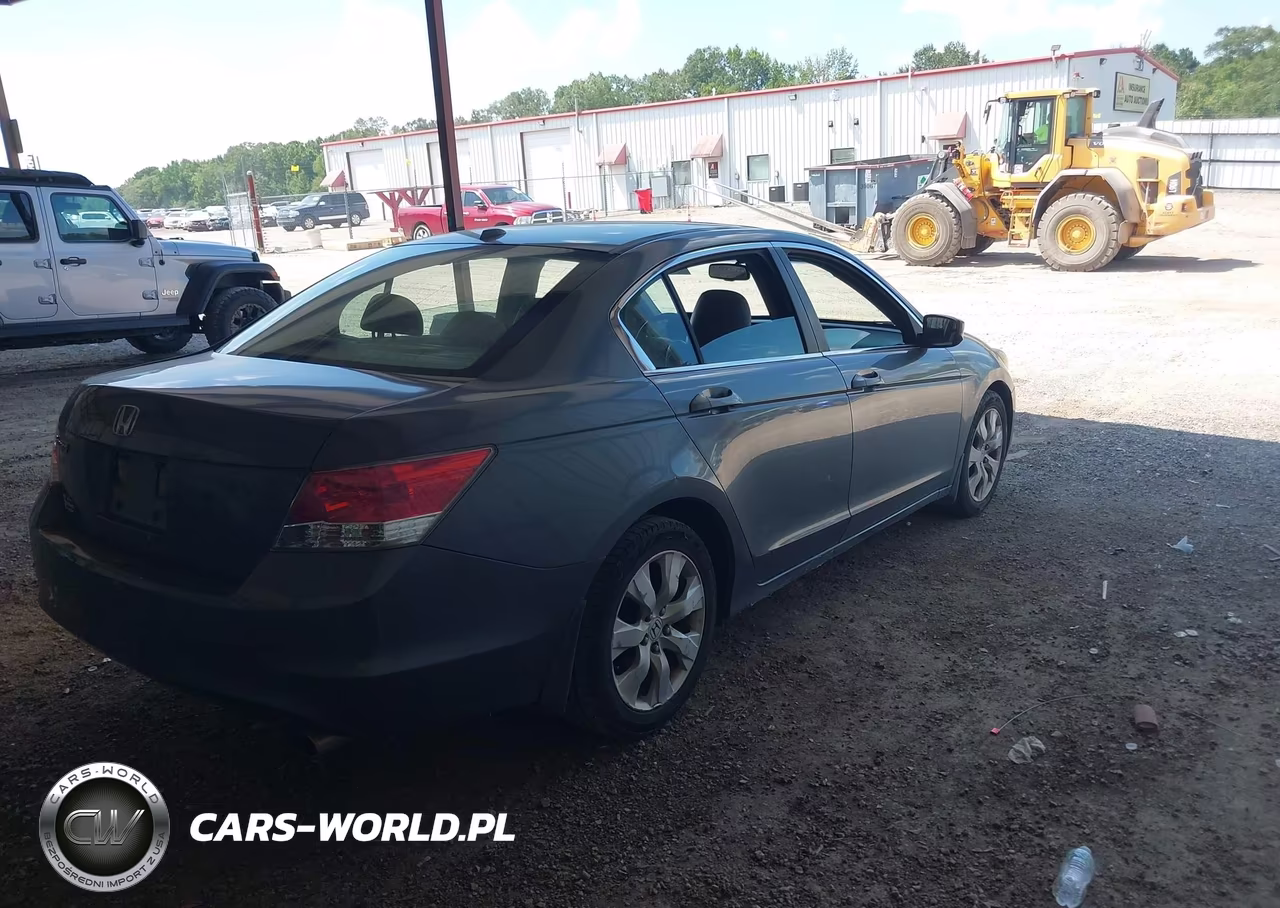 2010 Honda Accord 2.4 Ex-L VIN:1HGCP2F81AA067706 - 4