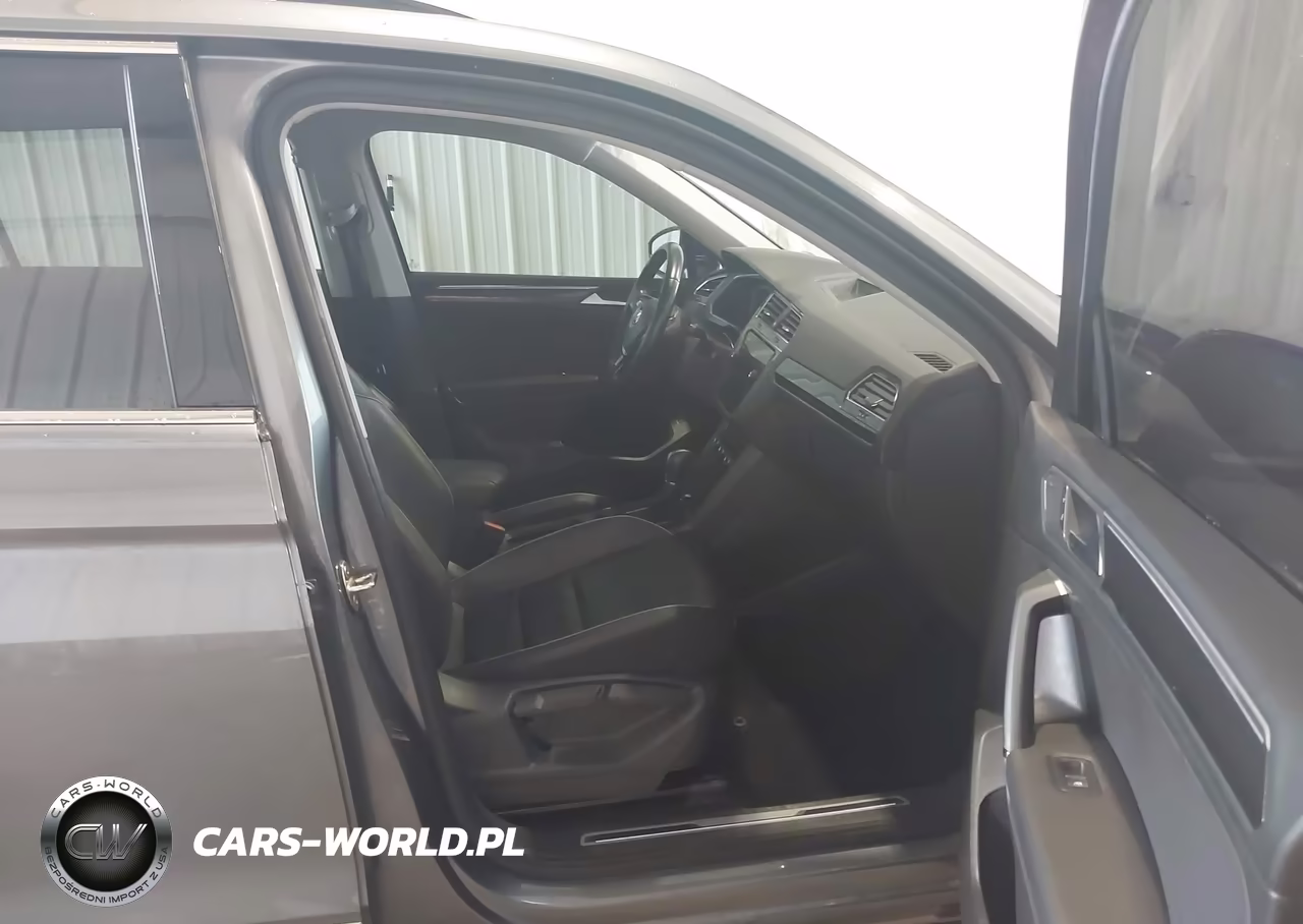 2019 Volkswagen Tiguan 2.0T Sel Premium-2.0T Sel Premium R-Line VIN:3VV4B7AX7KM196035 - 5