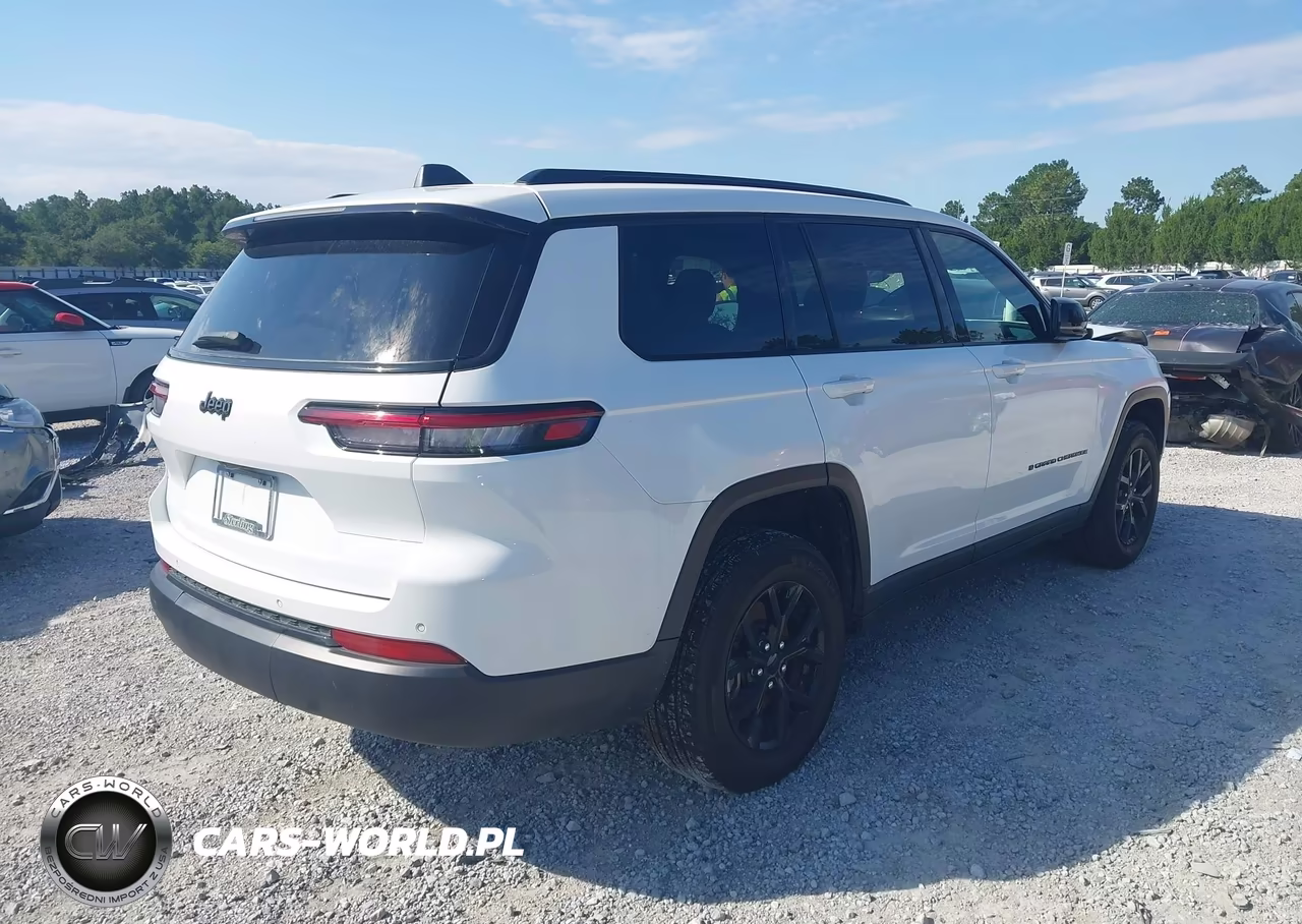2025 Jeep Grand Cherokee L Altitude X 4X2 VIN:1C4RJJAG3S8721410 - 4